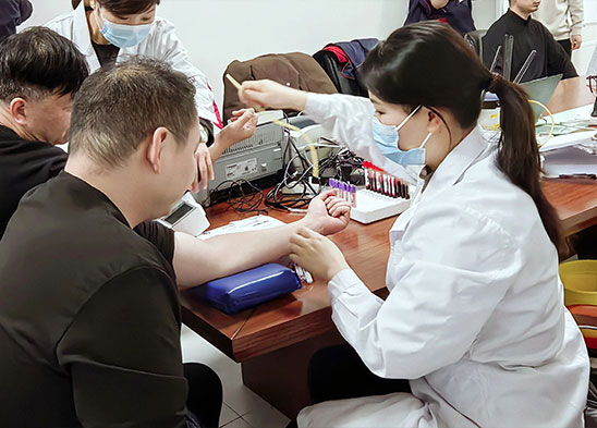 暖心關(guān)懷 健康守護(hù) | 麥斯克電子邀請(qǐng)省級(jí)職業(yè)病防治專(zhuān)家，為員工開(kāi)展專(zhuān)項(xiàng)職業(yè)健康體檢